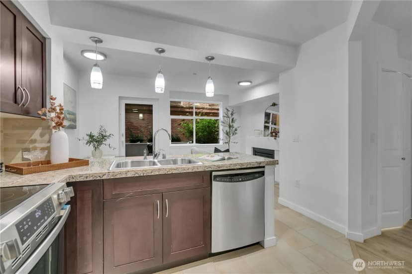 Property photo for 5450 Leary Avenue Nw #242, Seattle photo 6