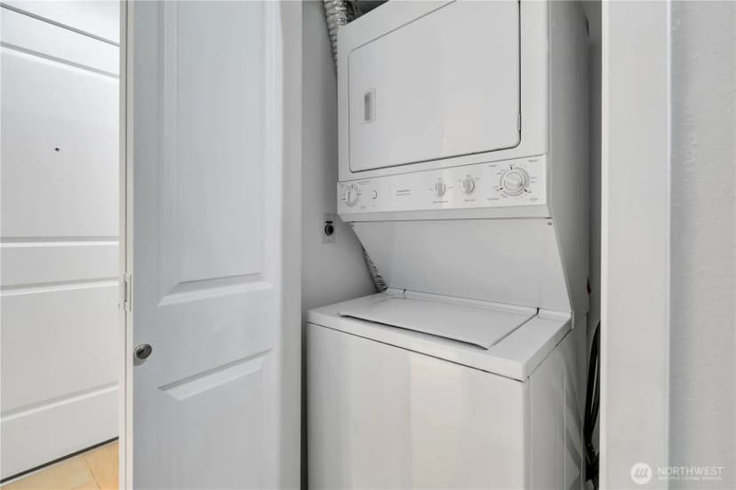 Property photo for 5450 Leary Avenue Nw #242, Seattle photo 19