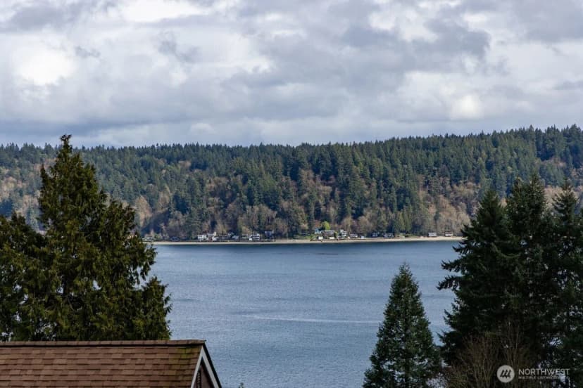 Property photo for 12421 6th Avenue Nw, Gig Harbor photo 34