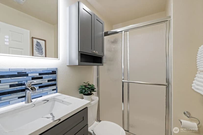 Property photo for 12421 6th Avenue Nw, Gig Harbor photo 33
