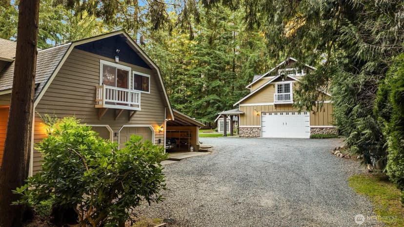 Property photo for 19808 Yew Way, Snohomish photo 32