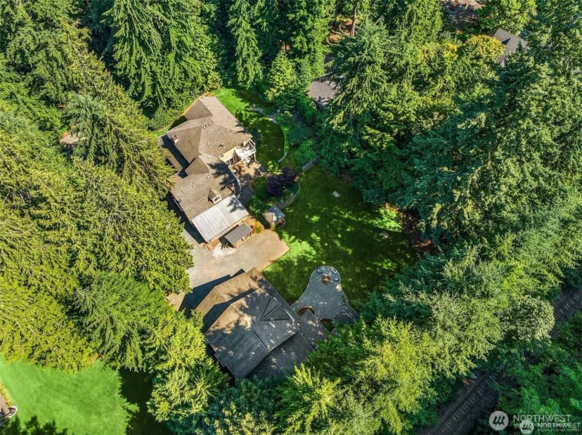 Property photo for 19808 Yew Way, Snohomish photo 33