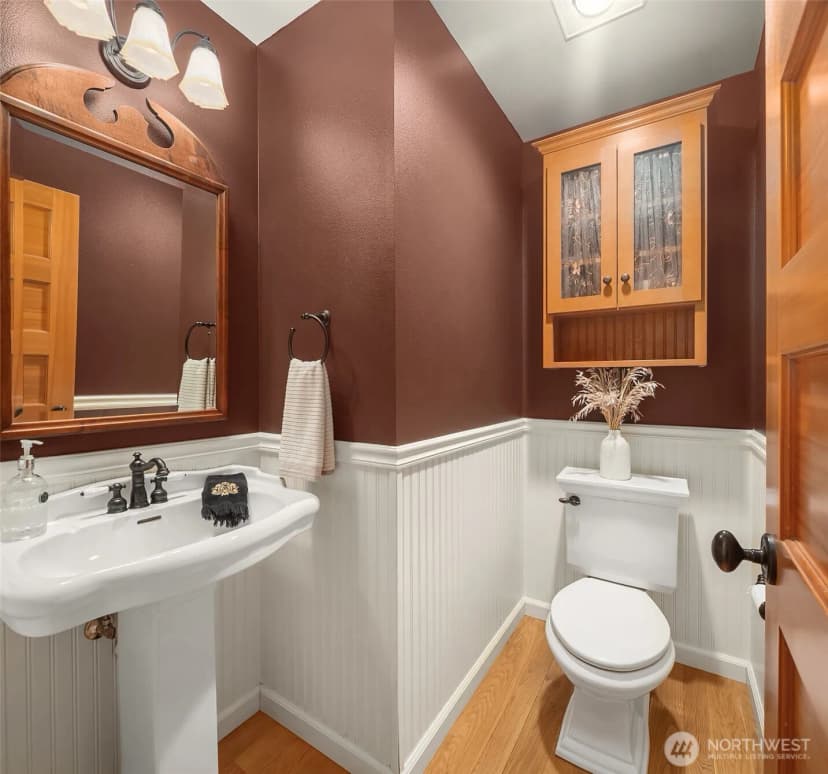 Property photo for 19808 Yew Way, Snohomish photo 10