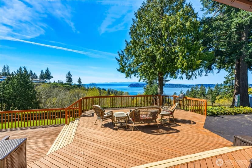 Property photo for 8910 56th Place W, Mukilteo photo 31
