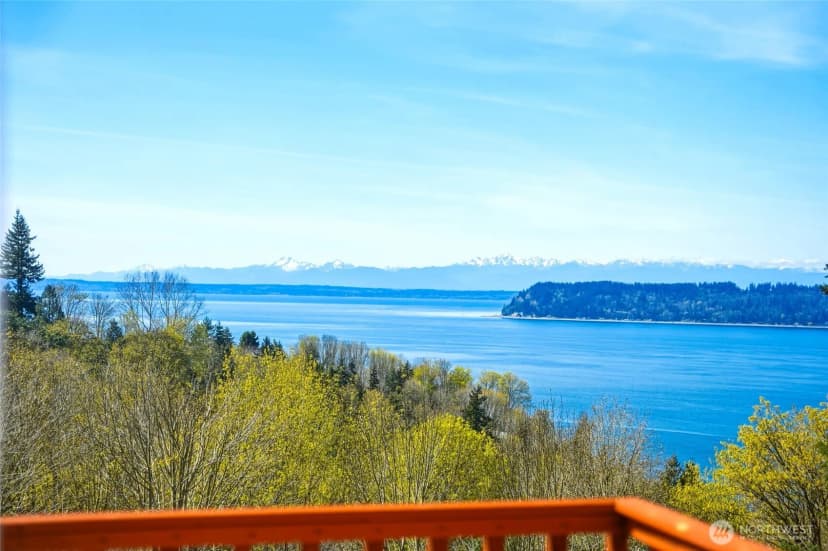 Property photo for 8910 56th Place W, Mukilteo photo 15