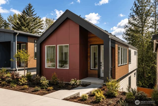 Property photo for 4027 Aberdeen Way Ne, Renton
