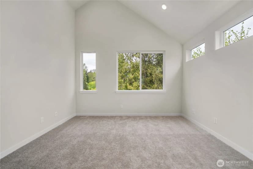 Property photo for 4027 Aberdeen Way Ne, Renton photo 16