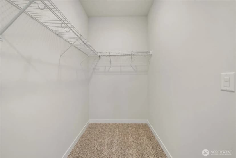 Property photo for 4027 Aberdeen Way Ne, Renton photo 18