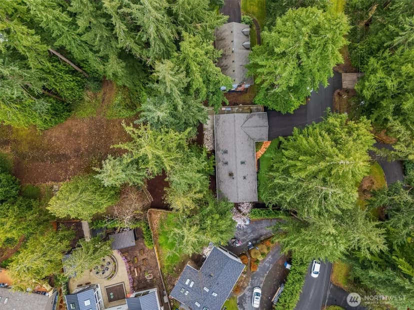 Property photo for 2310 216th Avenue Se, Sammamish photo 36