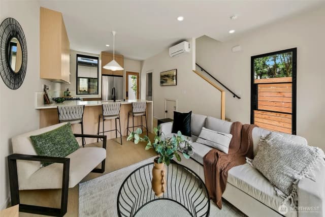 Property photo for 8733 13th Avenue Nw #c, Seattle photo 3