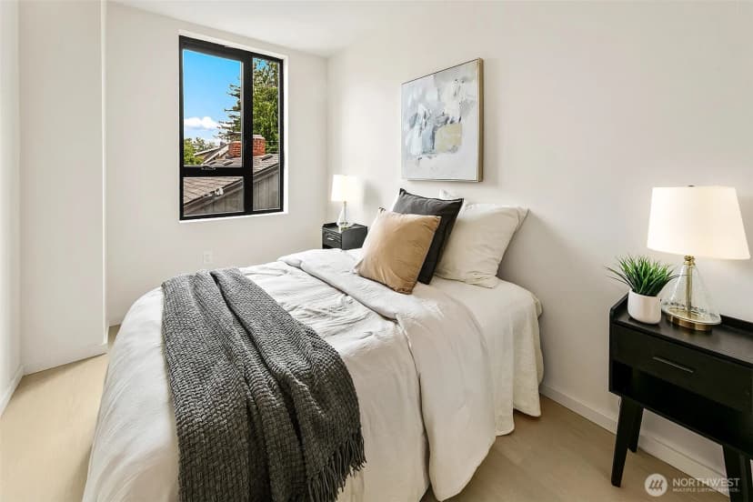 Property photo for 8733 13th Avenue Nw #c, Seattle photo 9