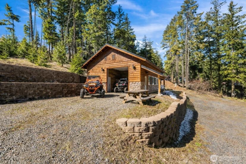 Property photo for 130 Horse Heaven Road, Cle Elum photo 6