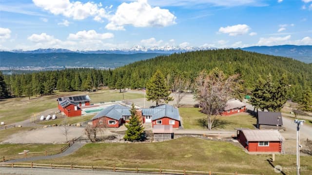 Property photo for 130 Horse Heaven Road, Cle Elum photo 3