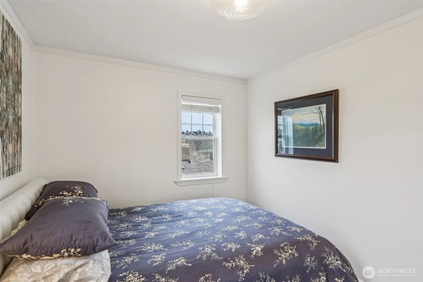 Property photo for 2418 W Boston, Seattle photo 15