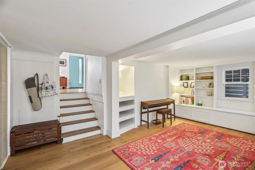 Property photo for 2418 W Boston, Seattle photo 22