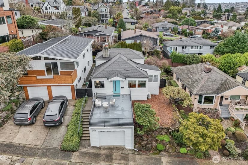 Property photo for 2418 W Boston, Seattle photo 32