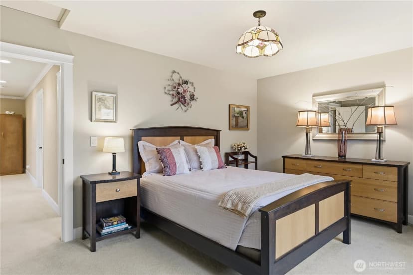 Property photo for 1607 Lyons Avenue Ne, Renton photo 31