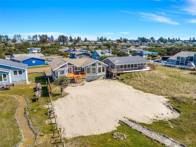 Property photo for 35405 F Place, Ocean Park photo 4
