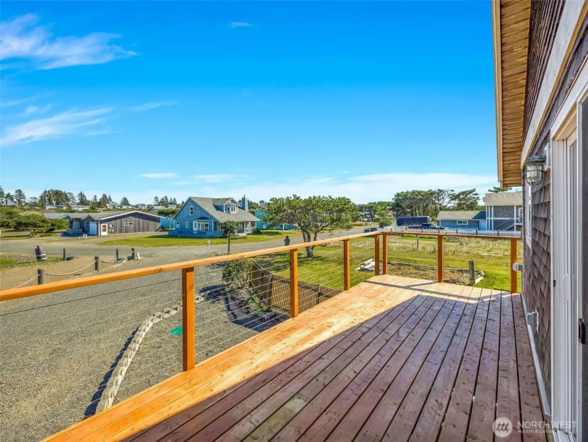 Property photo for 35405 F Place, Ocean Park photo 6