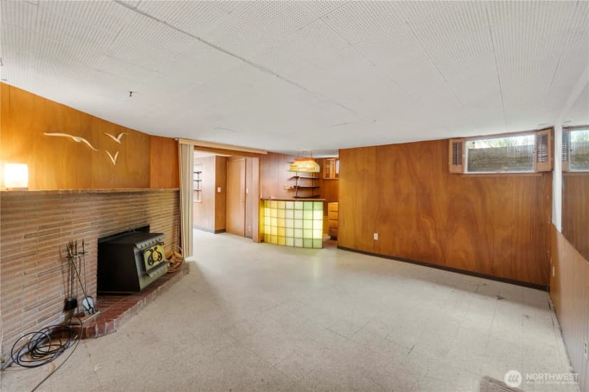 Property photo for 10702 39th Avenue Sw, Seattle photo 21