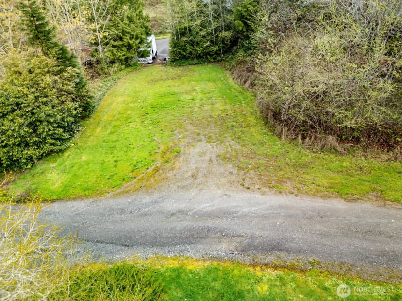 Property photo for 34550 Hood Canal Drive Ne, Kingston photo 3