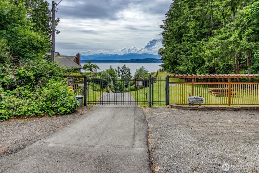 Property photo for 34550 Hood Canal Drive Ne, Kingston photo 7
