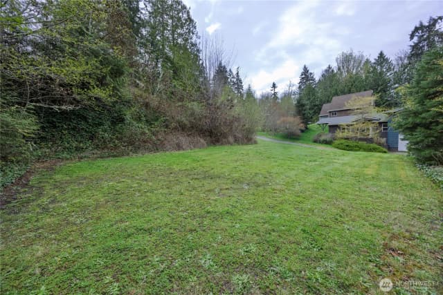 Property photo for 34550 Hood Canal Drive Ne, Kingston photo 2