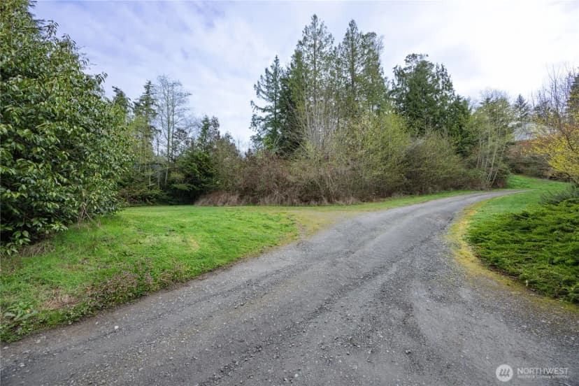 Property photo for 34550 Hood Canal Drive Ne, Kingston photo 8
