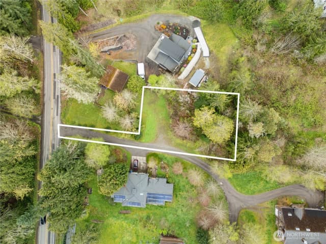 Property photo for 34550 Hood Canal Drive Ne, Kingston photo 4