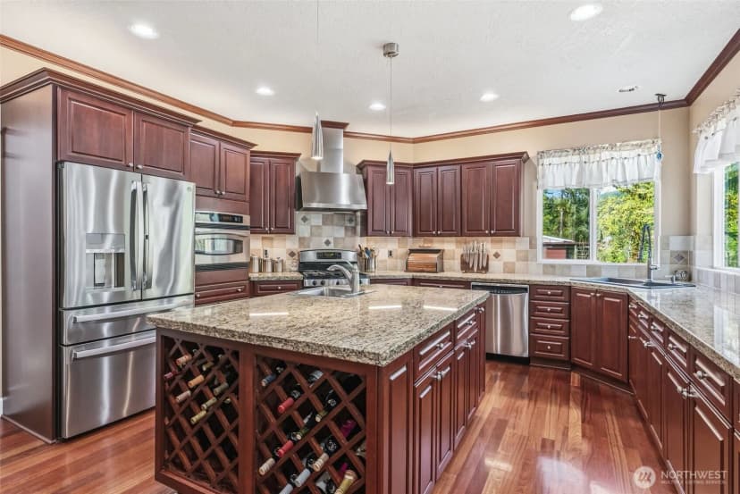 Property photo for 480 Apple Creek Rd, Longview photo 11
