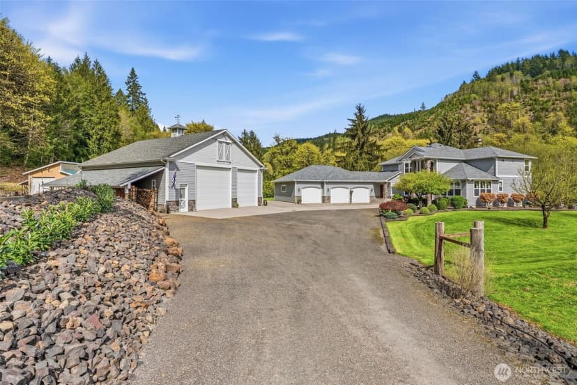 Property photo for 480 Apple Creek Rd, Longview
