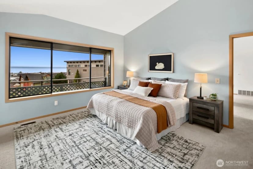 Property photo for 556 Holly Drive, Edmonds photo 19