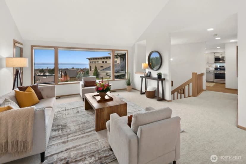 Property photo for 556 Holly Drive, Edmonds photo 7