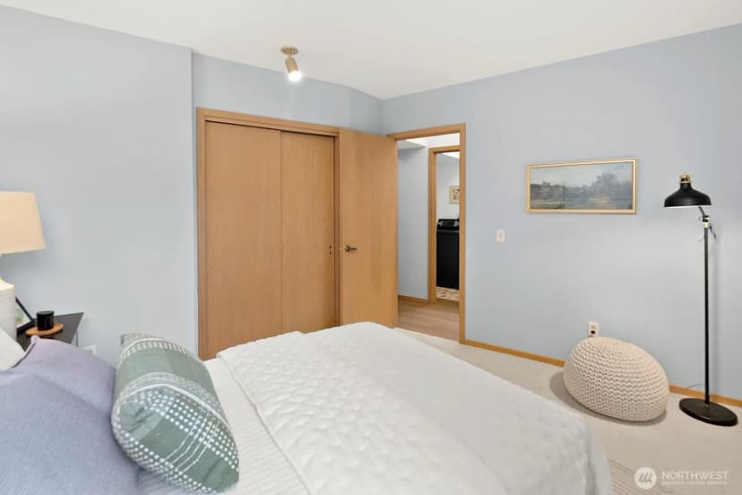 Property photo for 556 Holly Drive, Edmonds photo 31