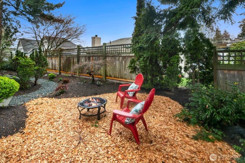 Property photo for 556 Holly Drive, Edmonds photo 34