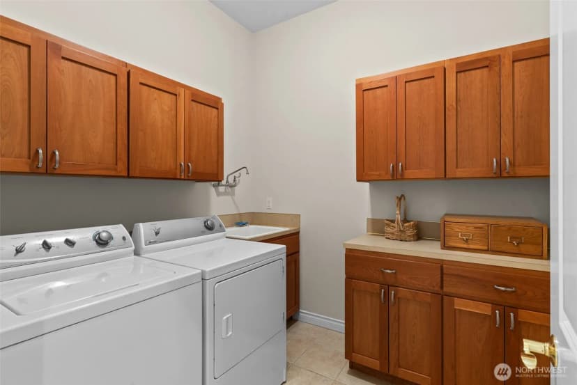 Property photo for 112 19th Street Ne, East Wenatchee photo 28