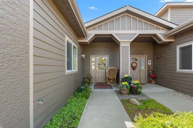Property photo for 112 19th Street Ne, East Wenatchee photo 4
