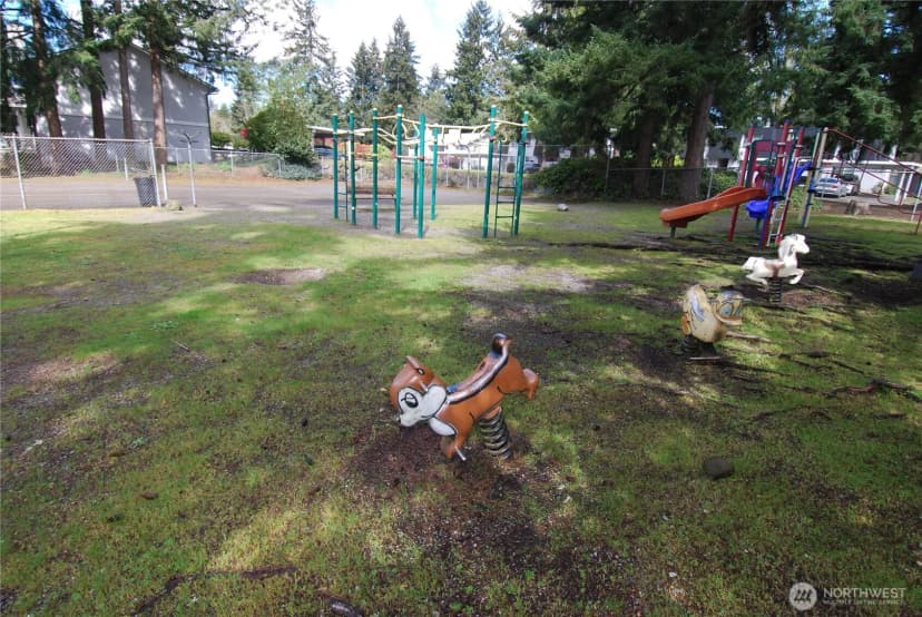 Property photo for 34019 1st Circle S, Federal Way photo 29