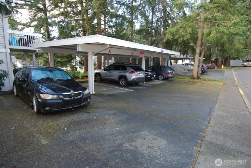 Property photo for 34019 1st Circle S, Federal Way photo 4