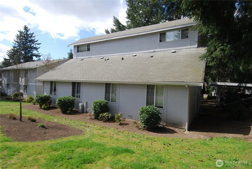 Property photo for 34019 1st Circle S, Federal Way photo 7