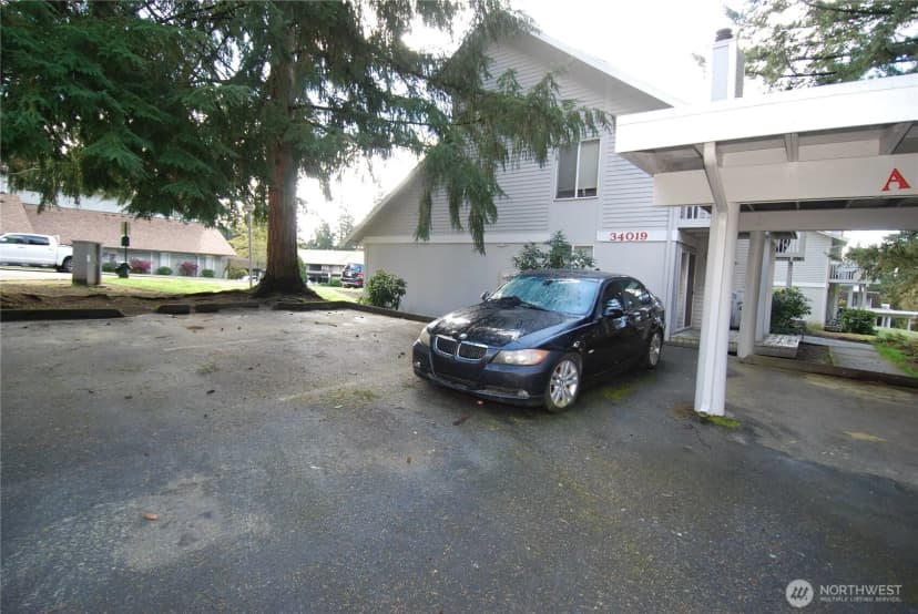 Property photo for 34019 1st Circle S, Federal Way photo 2