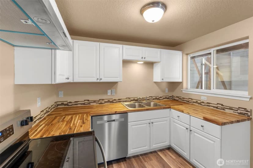 Property photo for 110 Sunny Basin Road, Castle Rock photo 13
