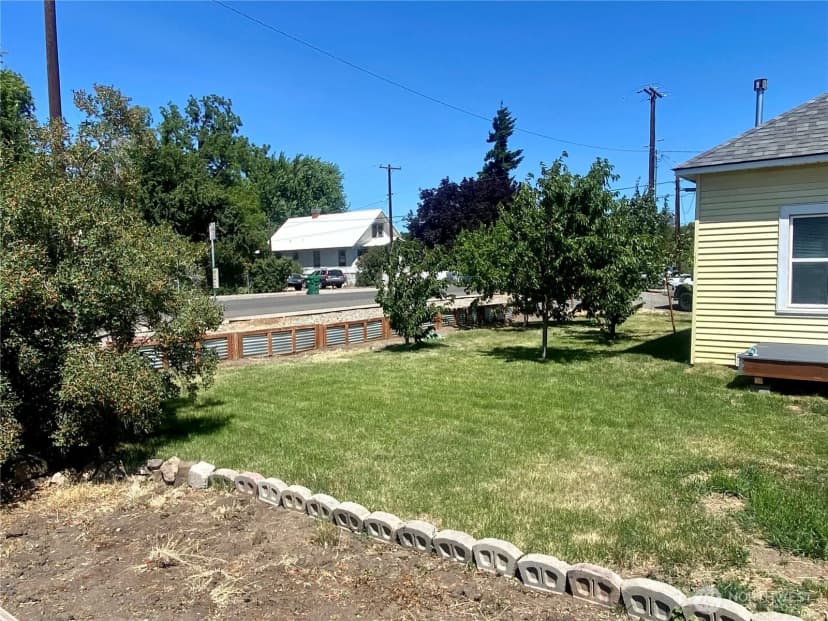 Property photo for 418 N Pacific Street, Ellensburg photo 28