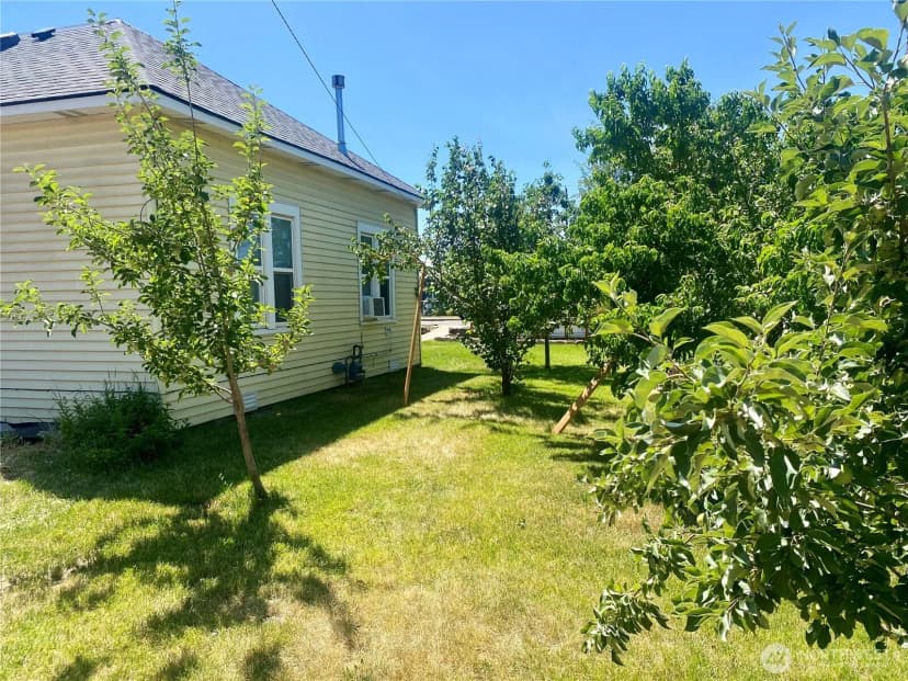 Property photo for 418 N Pacific Street, Ellensburg photo 18