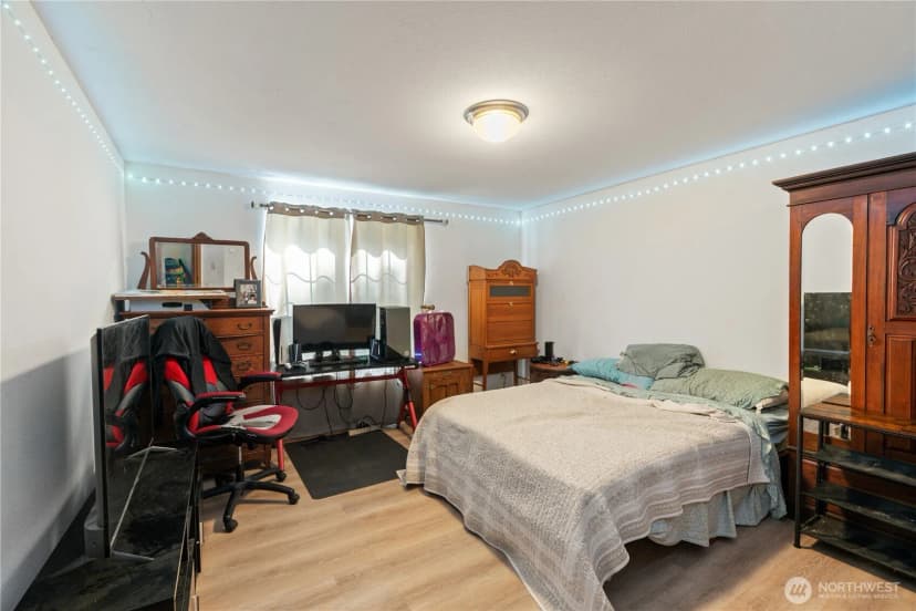 Property photo for 34716 30th Avenue S, Roy photo 10