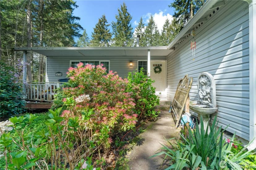 Property photo for 34716 30th Avenue S, Roy
