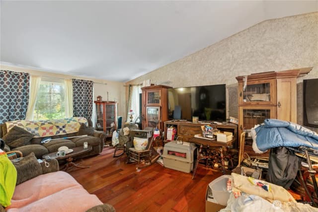 Property photo for 34716 30th Avenue S, Roy photo 3