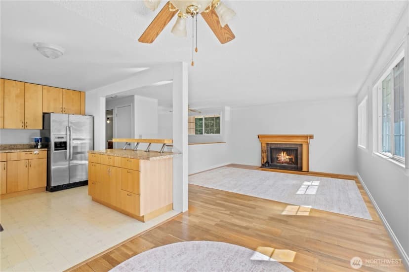 Property photo for 2138 Sw 305th Street, Federal Way photo 4