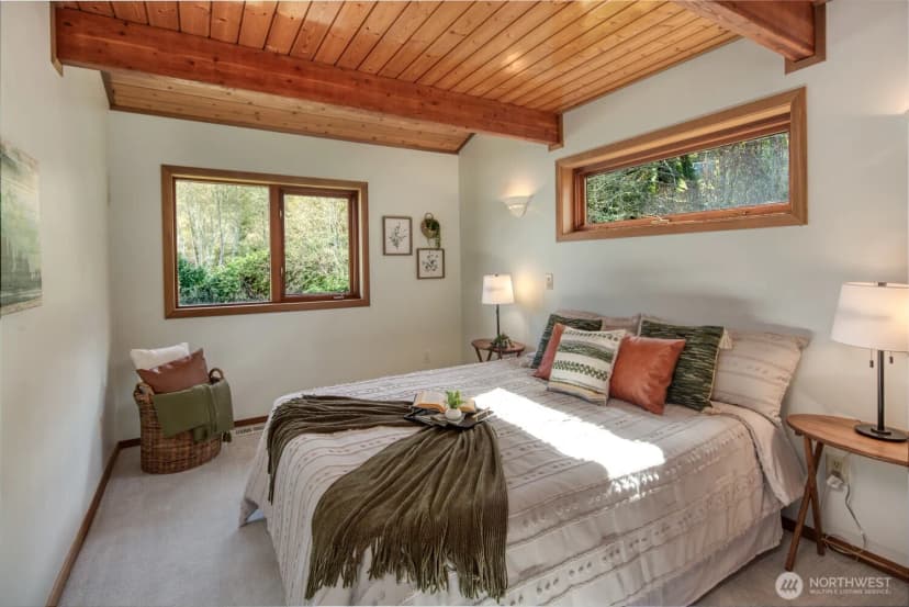 Property photo for 667 Wyatt Lane W, Seabeck photo 11