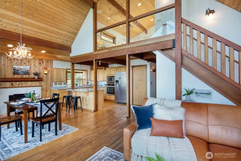 Property photo for 667 Wyatt Lane W, Seabeck photo 14